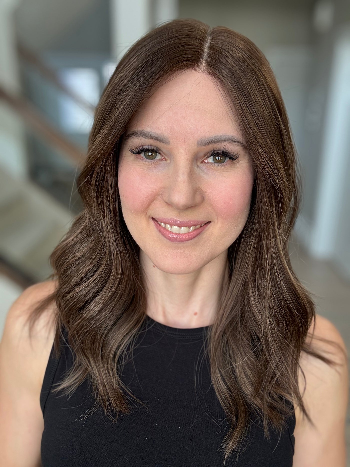 20" Mia Comfort Cap Lace Top Wig (M)