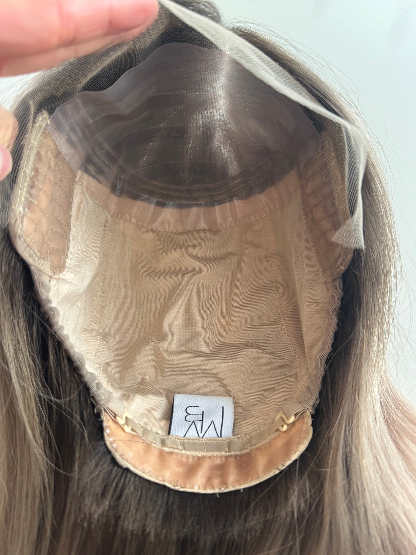 22" Daliah Comfort Cap Lace Top Wig (S)