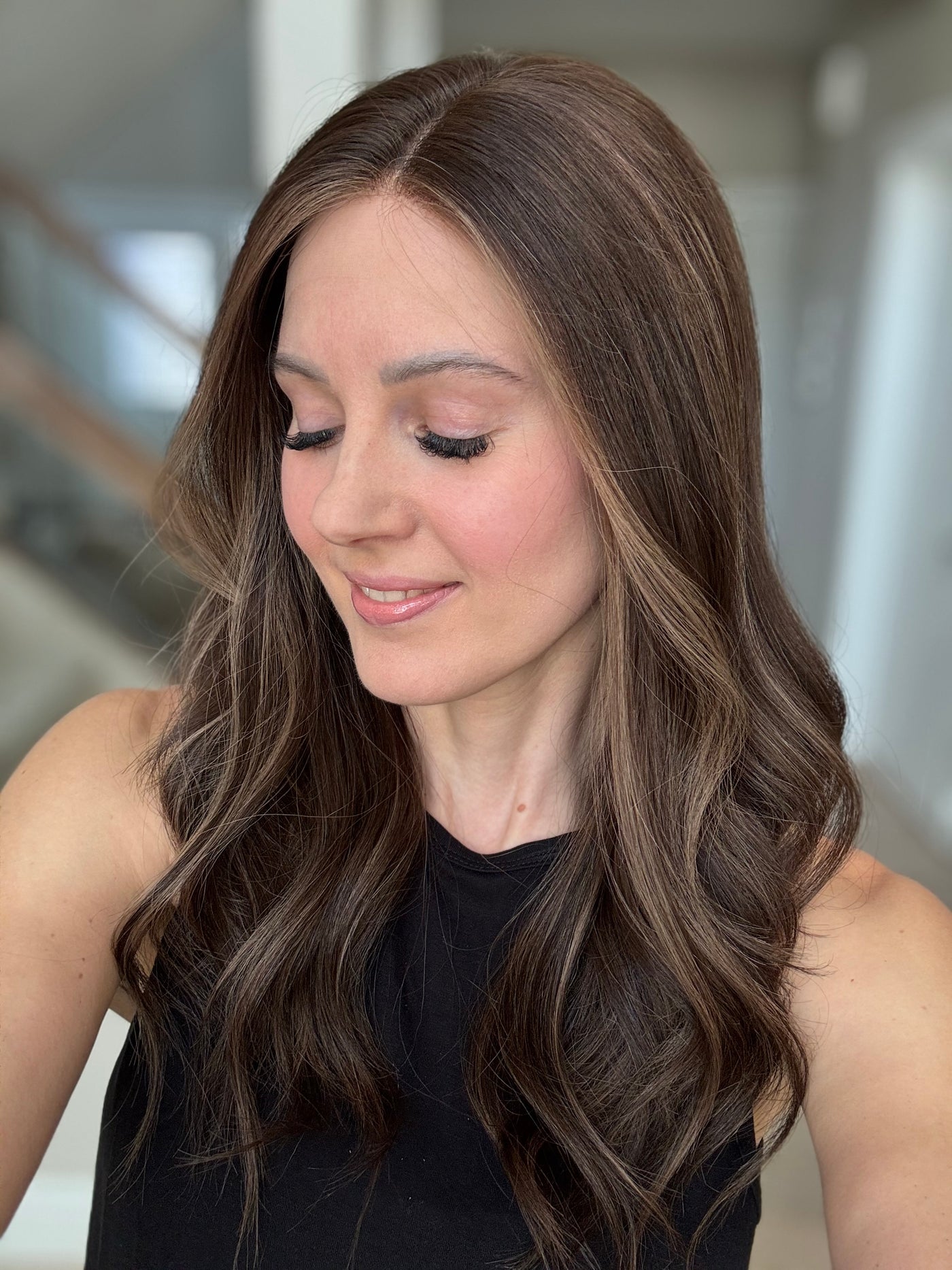 22" Ava Comfort Cap Lace Top Wig (XS)