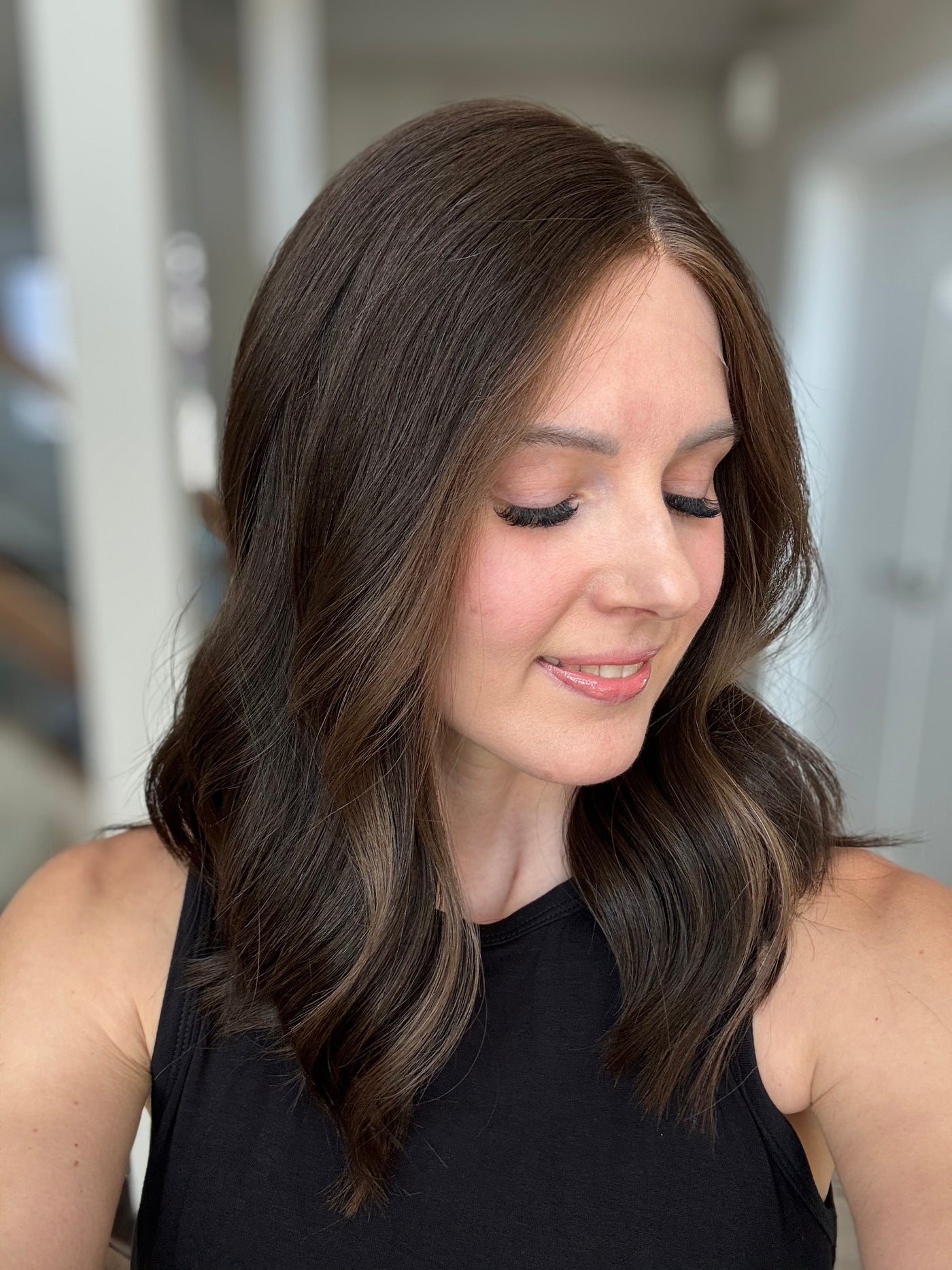 18" Mira LOB Comfort Cap Lace Top Wig (M)