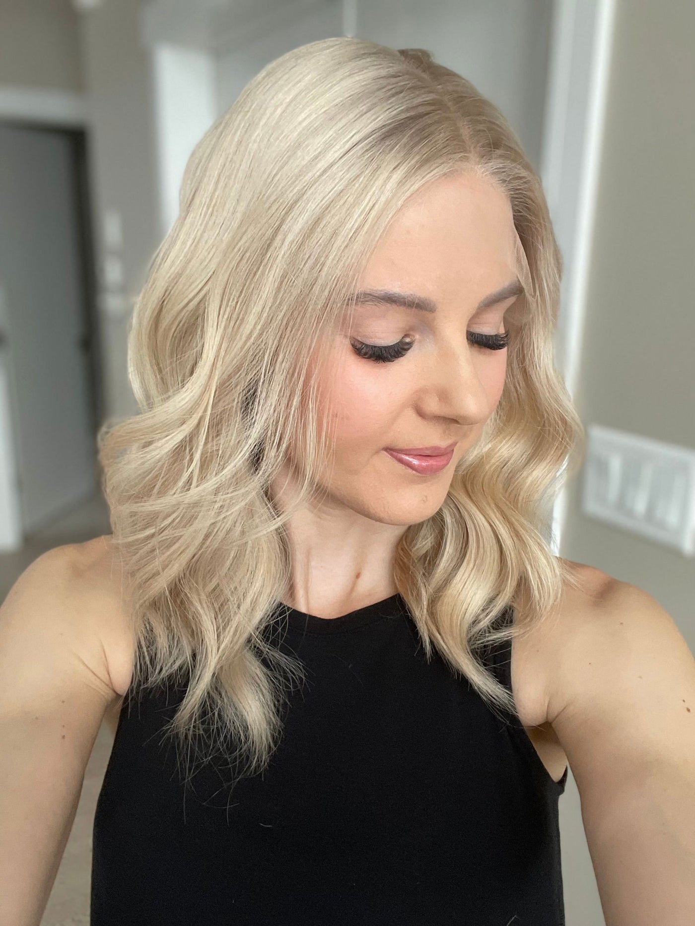 18"Kayla Luxury Cap Lace Top Wig (M) - Madison Hair Collection