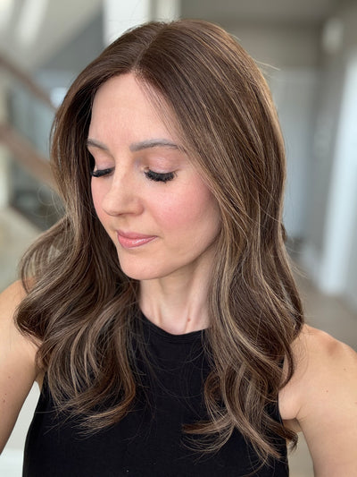 20" Jennifer Comfort Cap Lace Top Wig (S)