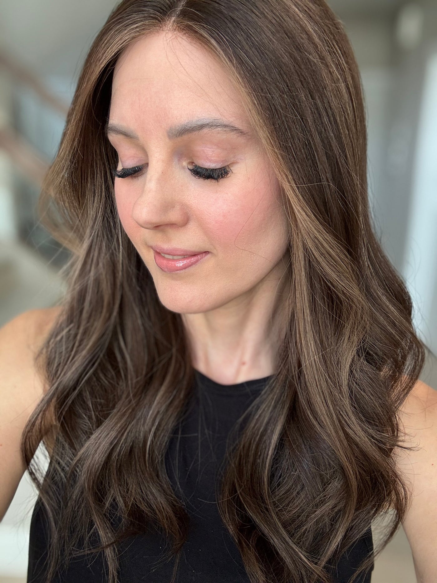 22" Ava Comfort Cap Lace Top Wig (XS)