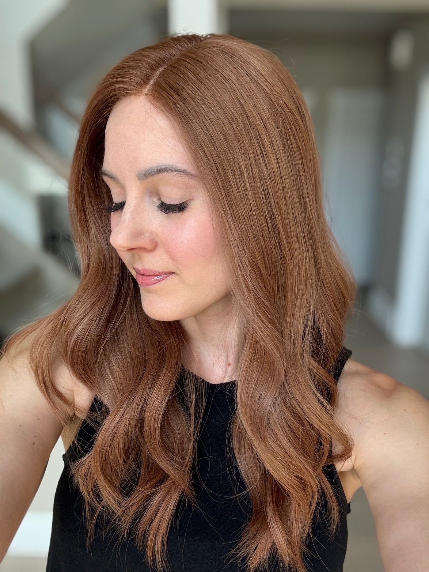 22" Sloan Comfort Cap Lace Top Wig (XS)