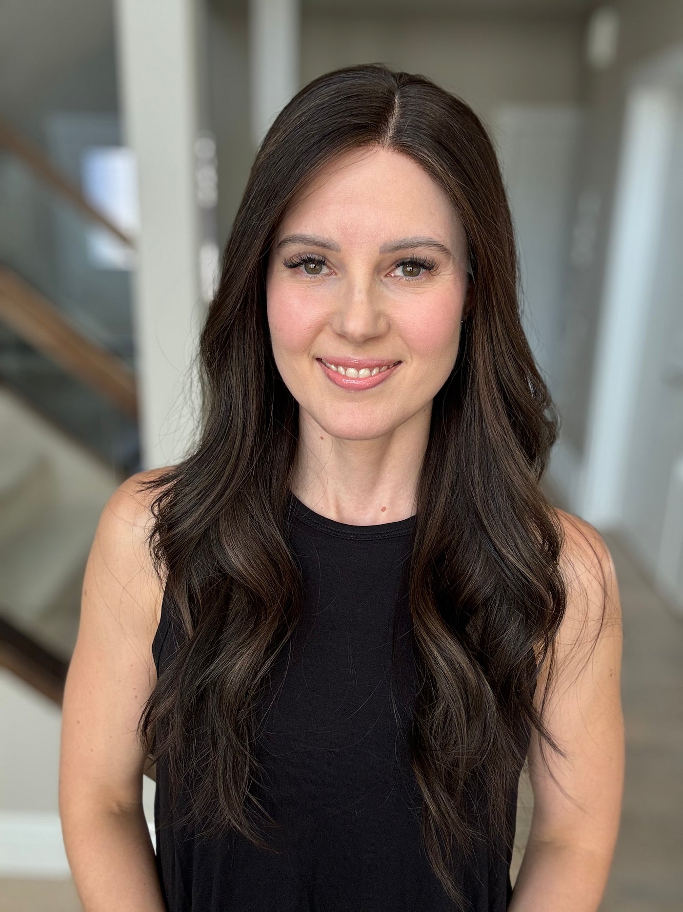 24" Larissa Comfort Cap Lace Top Wig (M)