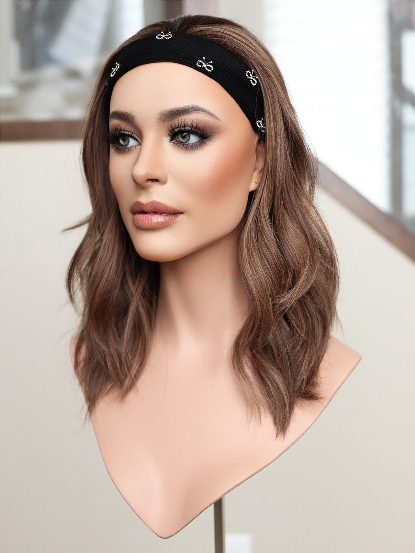 20" Elana Bandfall Active Wig (S) - Madison Hair Collection