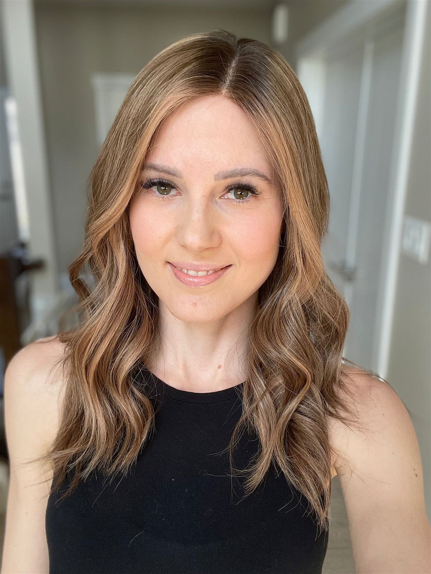 20" Elana Comfort Cap Lace Top Wig (M) - Madison Hair Collection