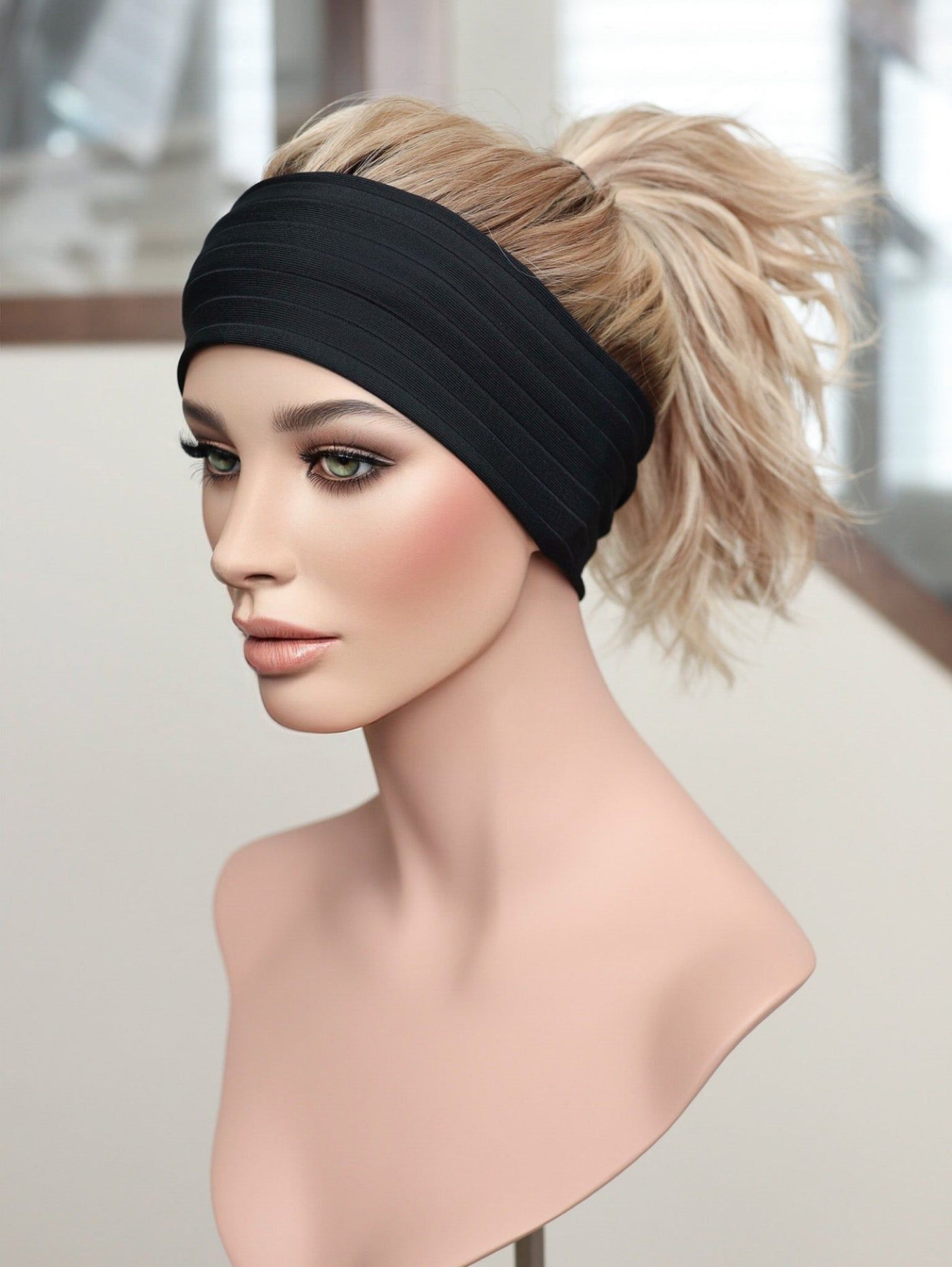 20" Kassidy Wavy Active Pony Wig (S) - Madison Hair Collection