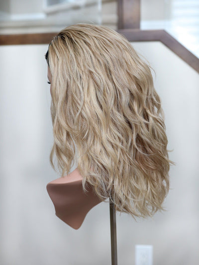 20" Kassidy Wavy Bandfall (M) - Madison Hair Collection
