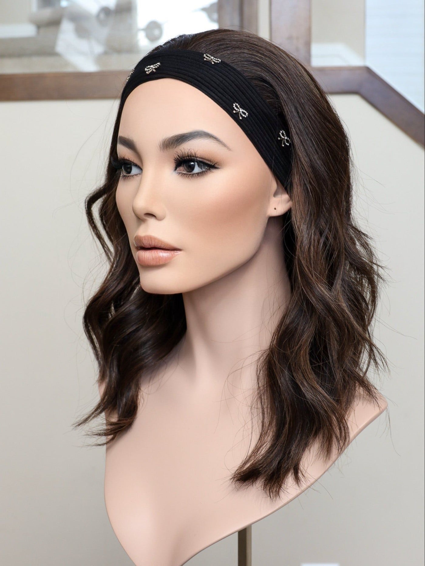 20" Liv Bandfall Active Wig (M) - Madison Hair Collection