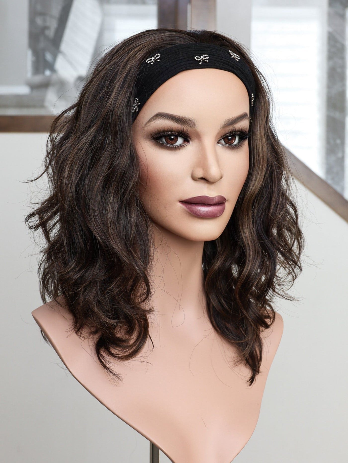 20" Liv Wavy Bandfall Active Wig (M) - Madison Hair Collection