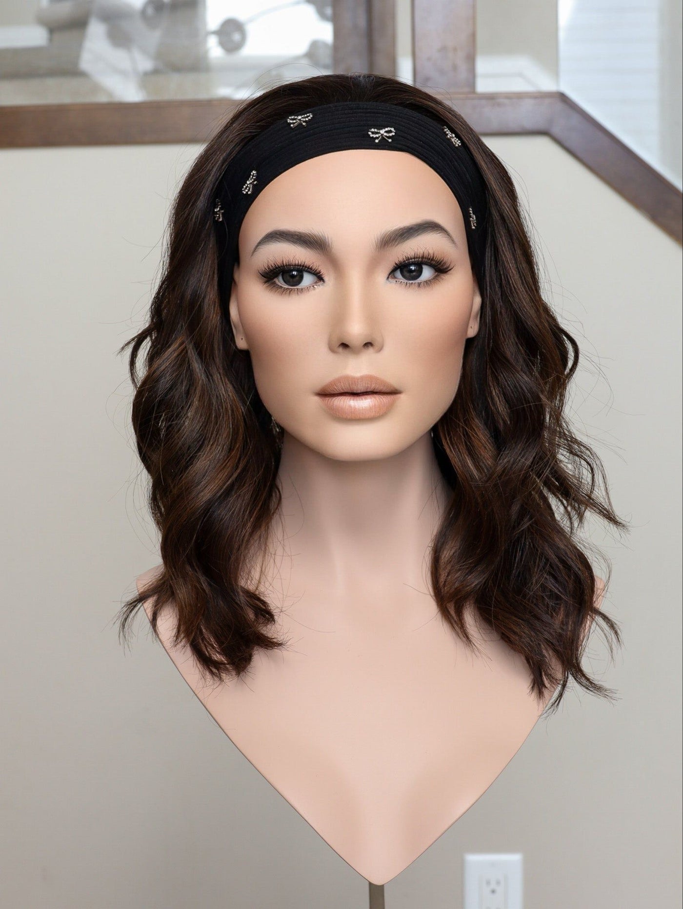20" Tatiana Bandfall Active Wig (S) - Madison Hair Collection