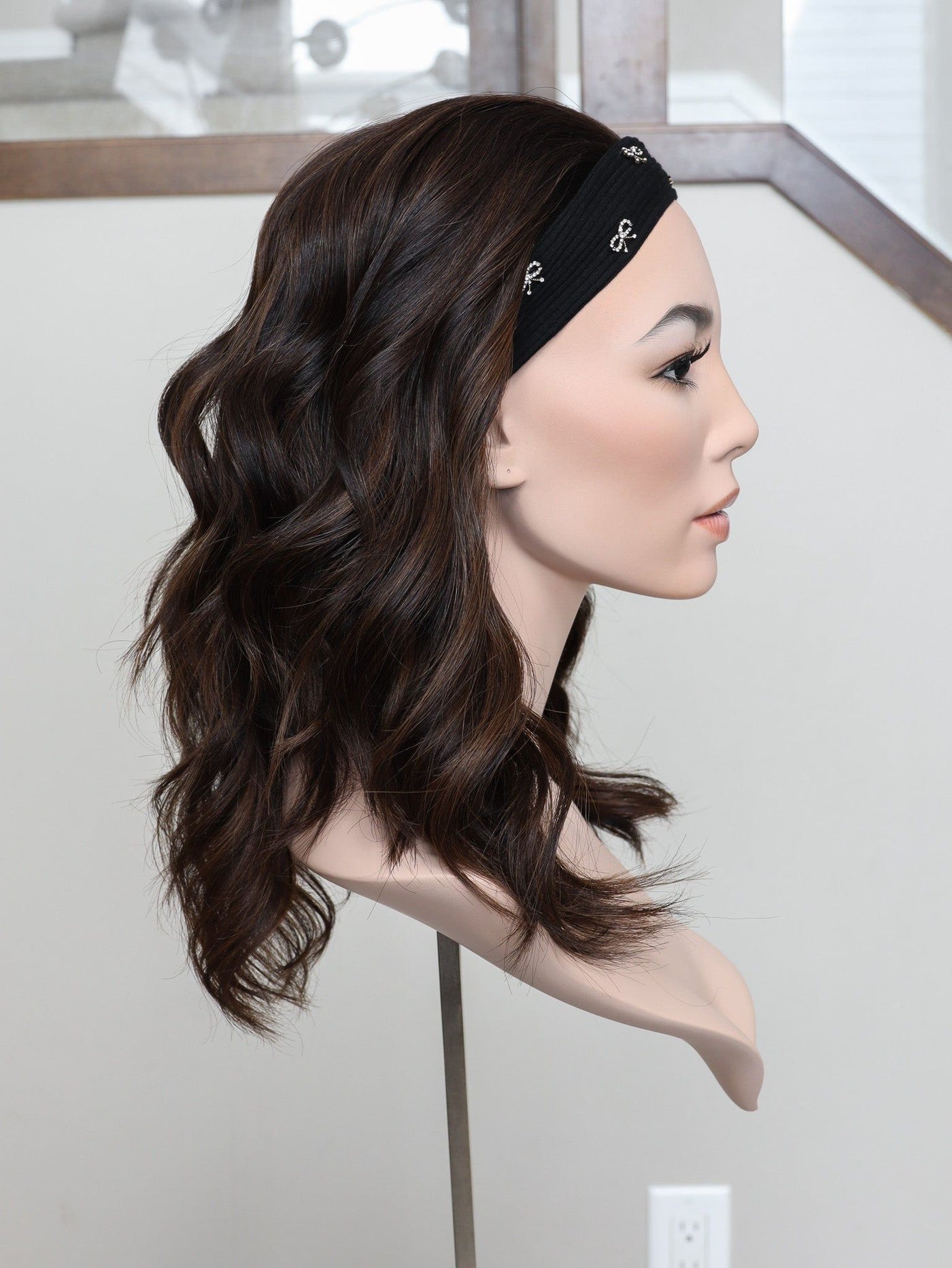 20" Tatiana Bandfall Active Wig (S) - Madison Hair Collection