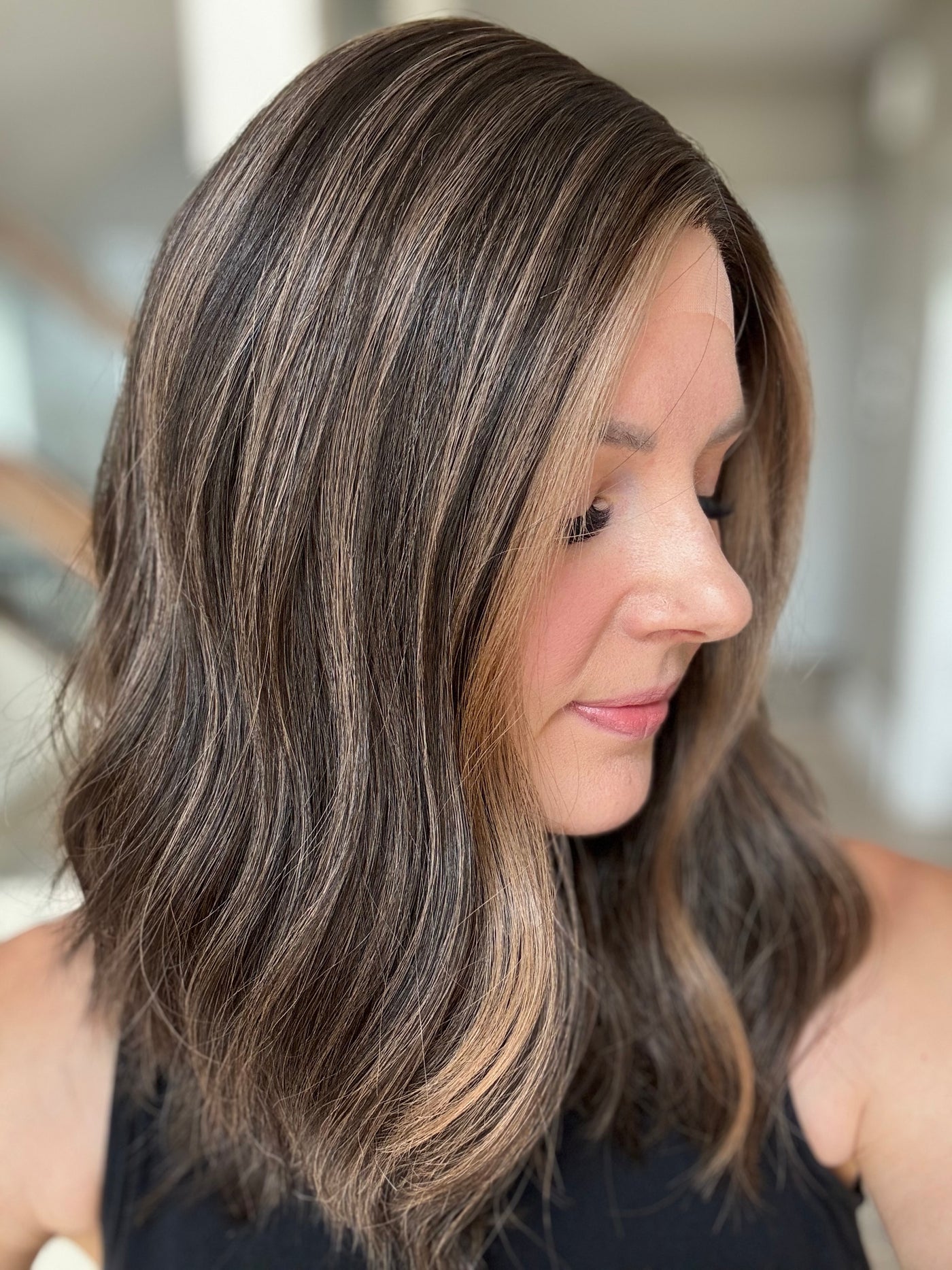 18" Liv LOB Comfort Cap Silk Top Wig (M)