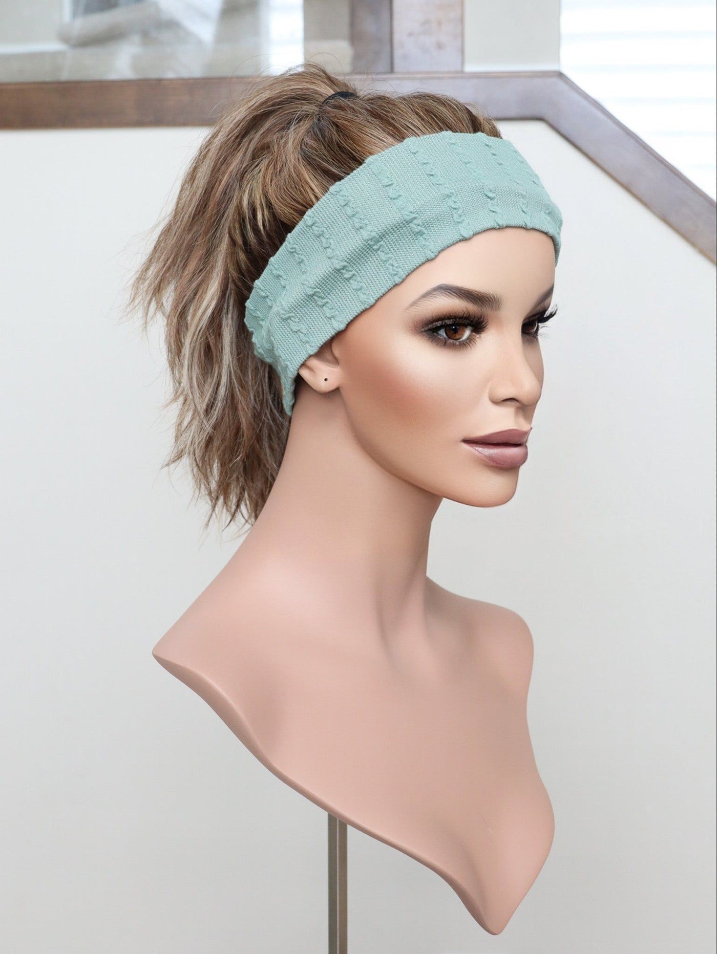 22" Anniston Wavy Pony Active Wig (S) - Madison Hair Collection