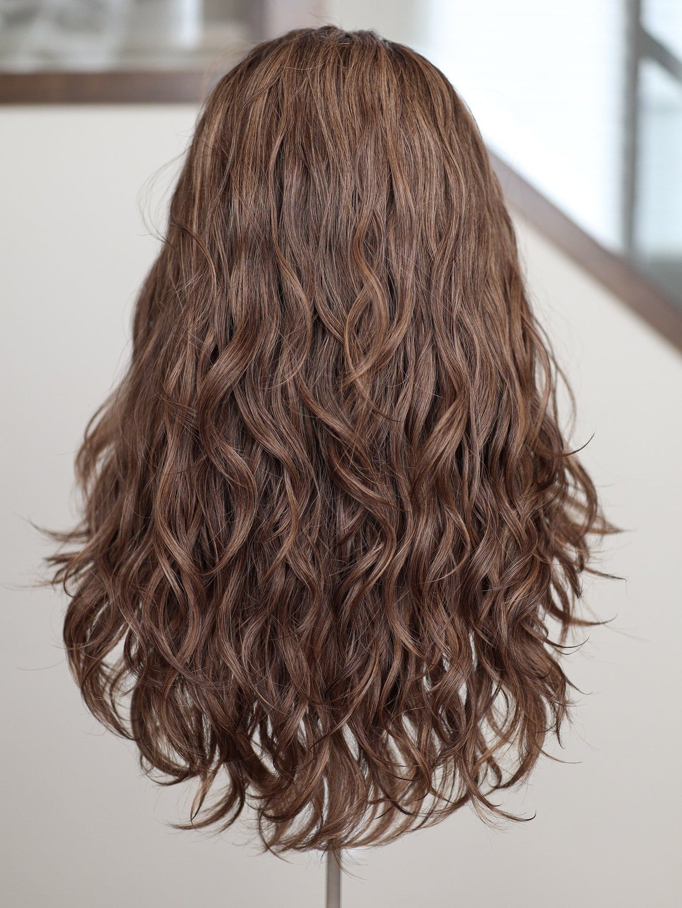 22" Elana Wavy Bandfall Wig (S) - Madison Hair Collection