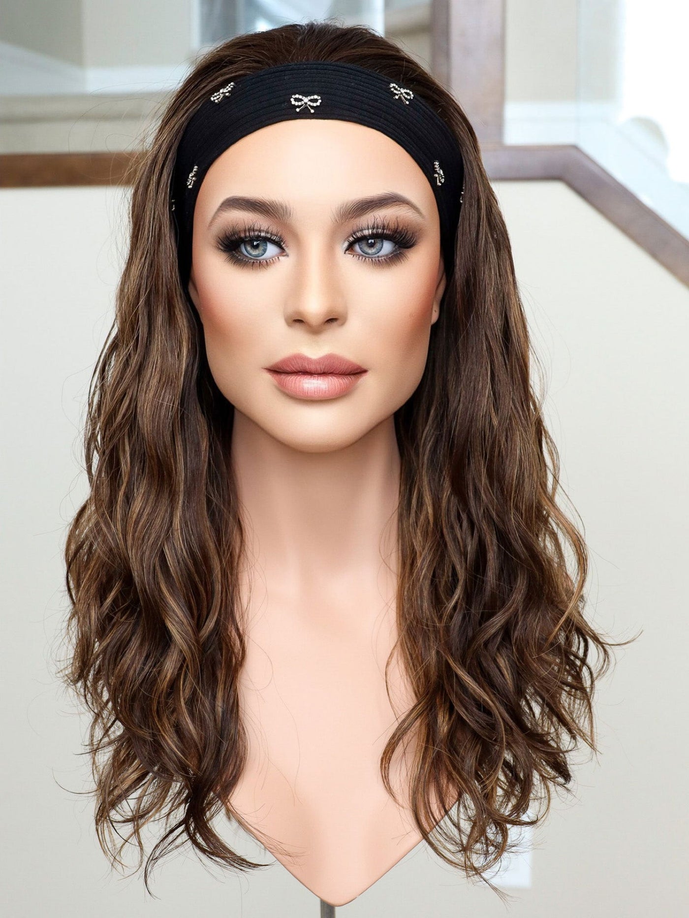 22" Gabriella Wavy Bandfall Active Wig (S) - Madison Hair Collection
