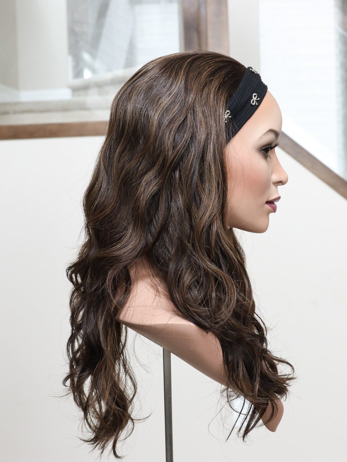 22" Liv Wavy Bandfall Active Wig (M) - Madison Hair Collection