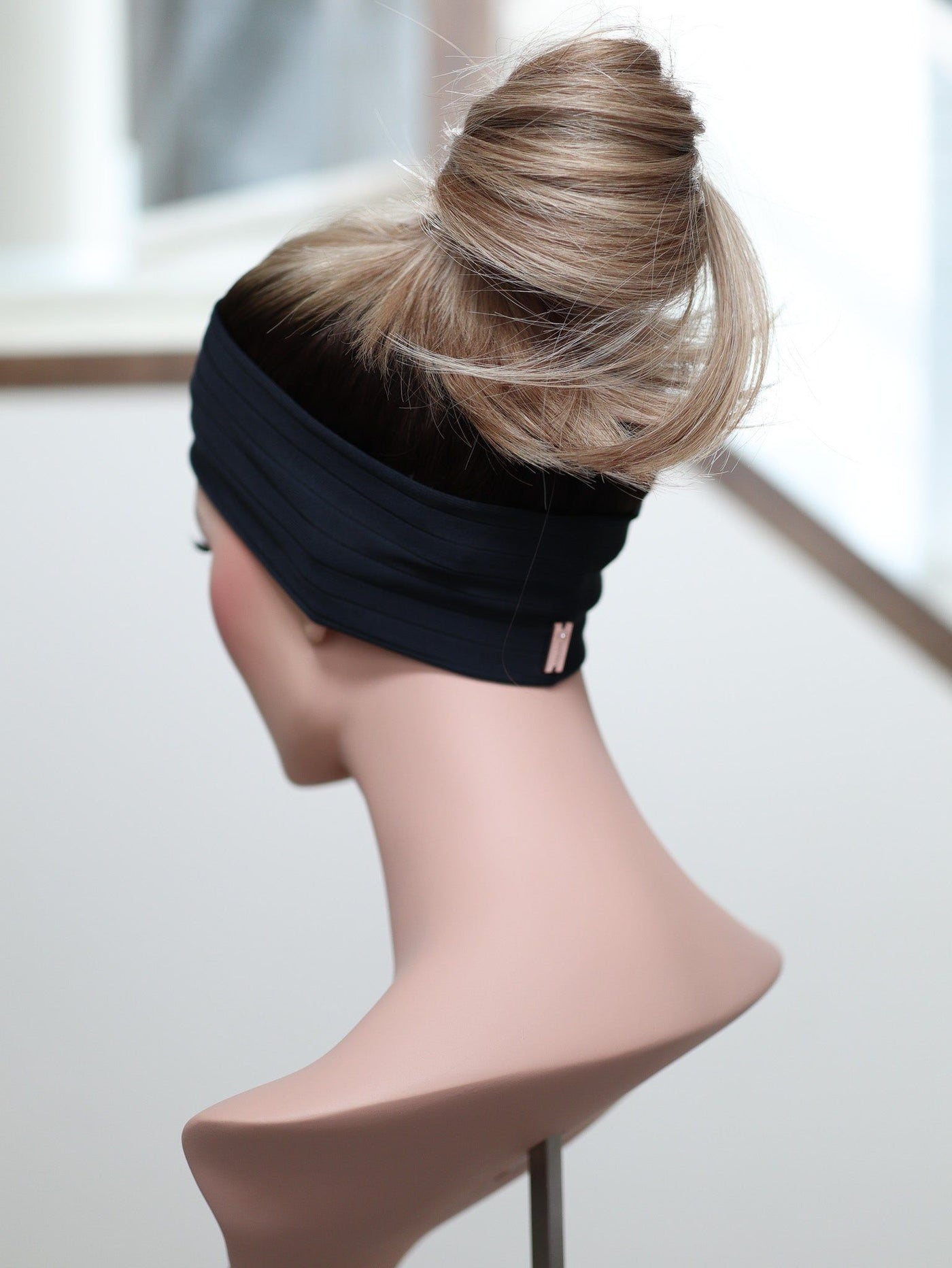 22" Olivia Active Pony Wig (S) - Madison Hair Collection