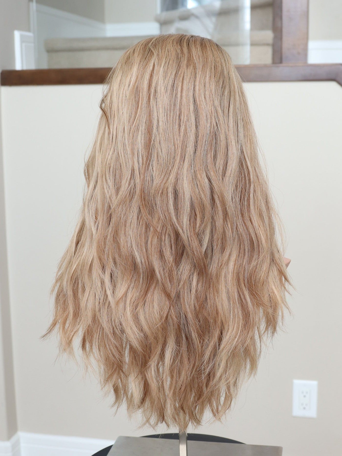 22" Olivia Wavy Bandfall Active Wig (S) - Madison Hair Collection
