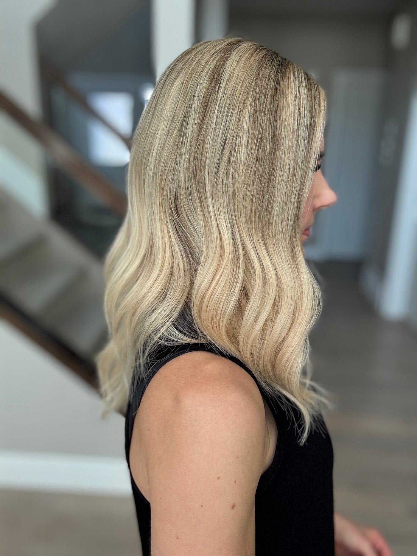 20" Meena Comfort Cap Lace Top Wig (XS)