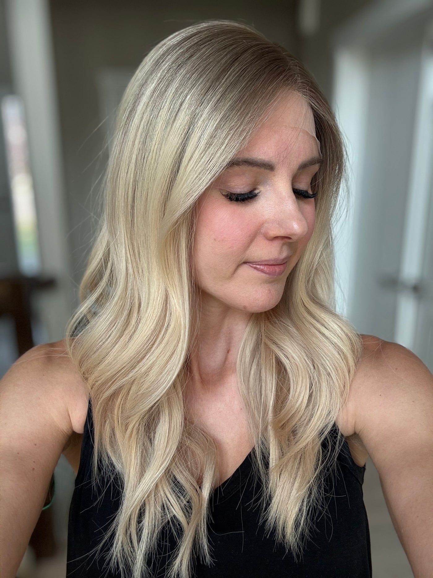22" Hillary Comfort Cap Lace Top Wig (M)