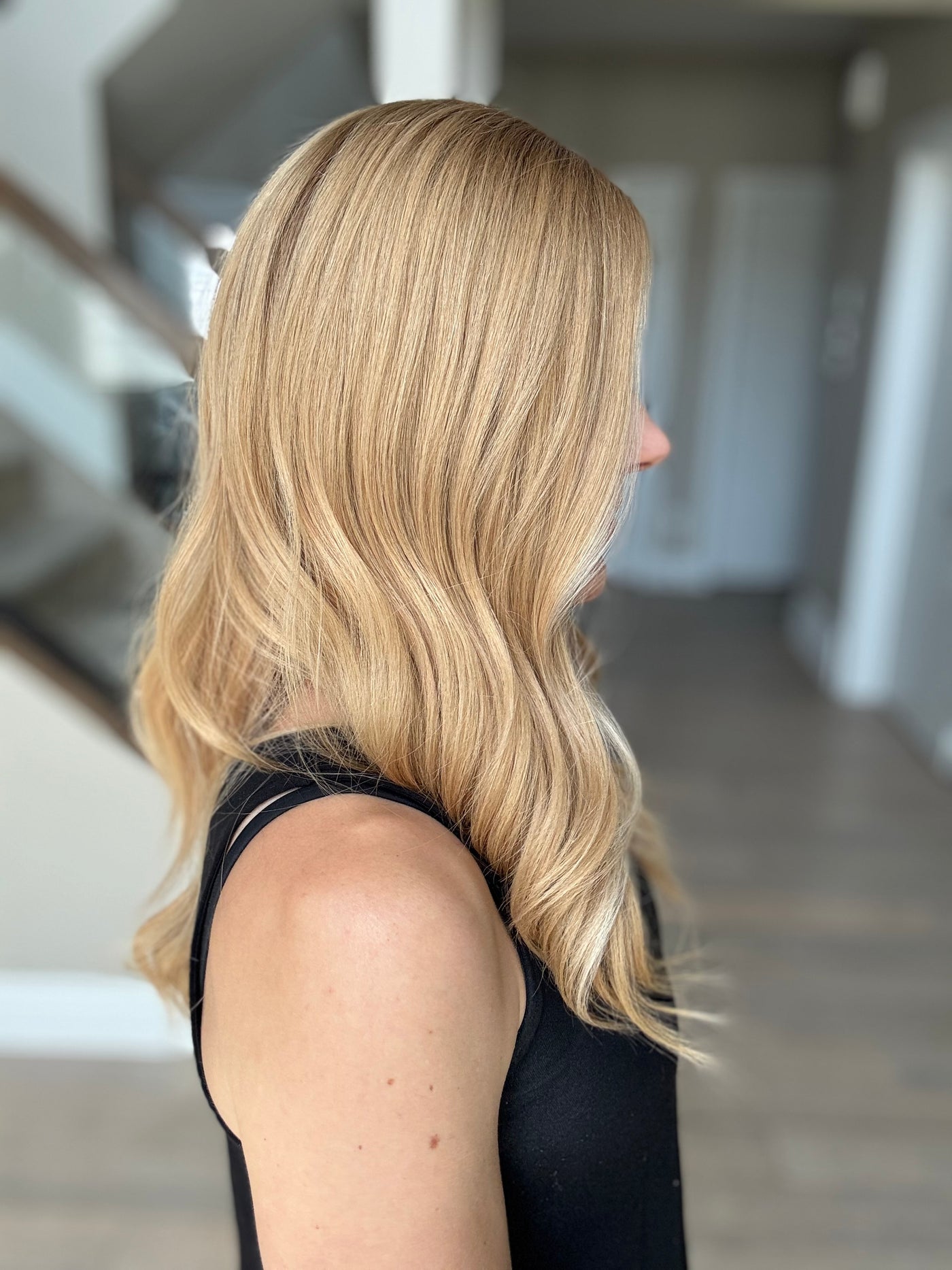 22" Daliah Comfort Cap Lace Top Wig (S)