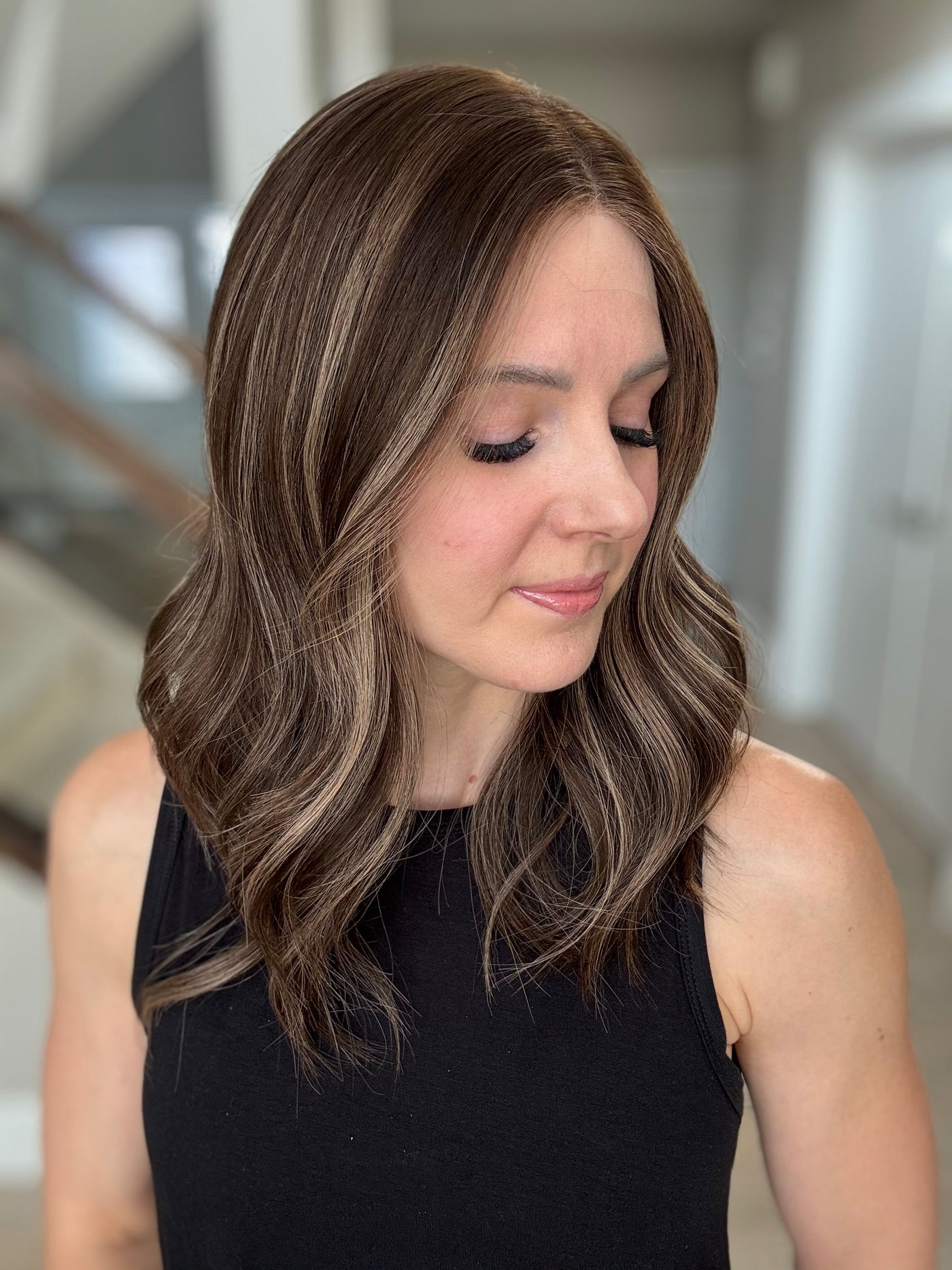 20" Jennifer Comfort Cap Lace Top Wig (S)