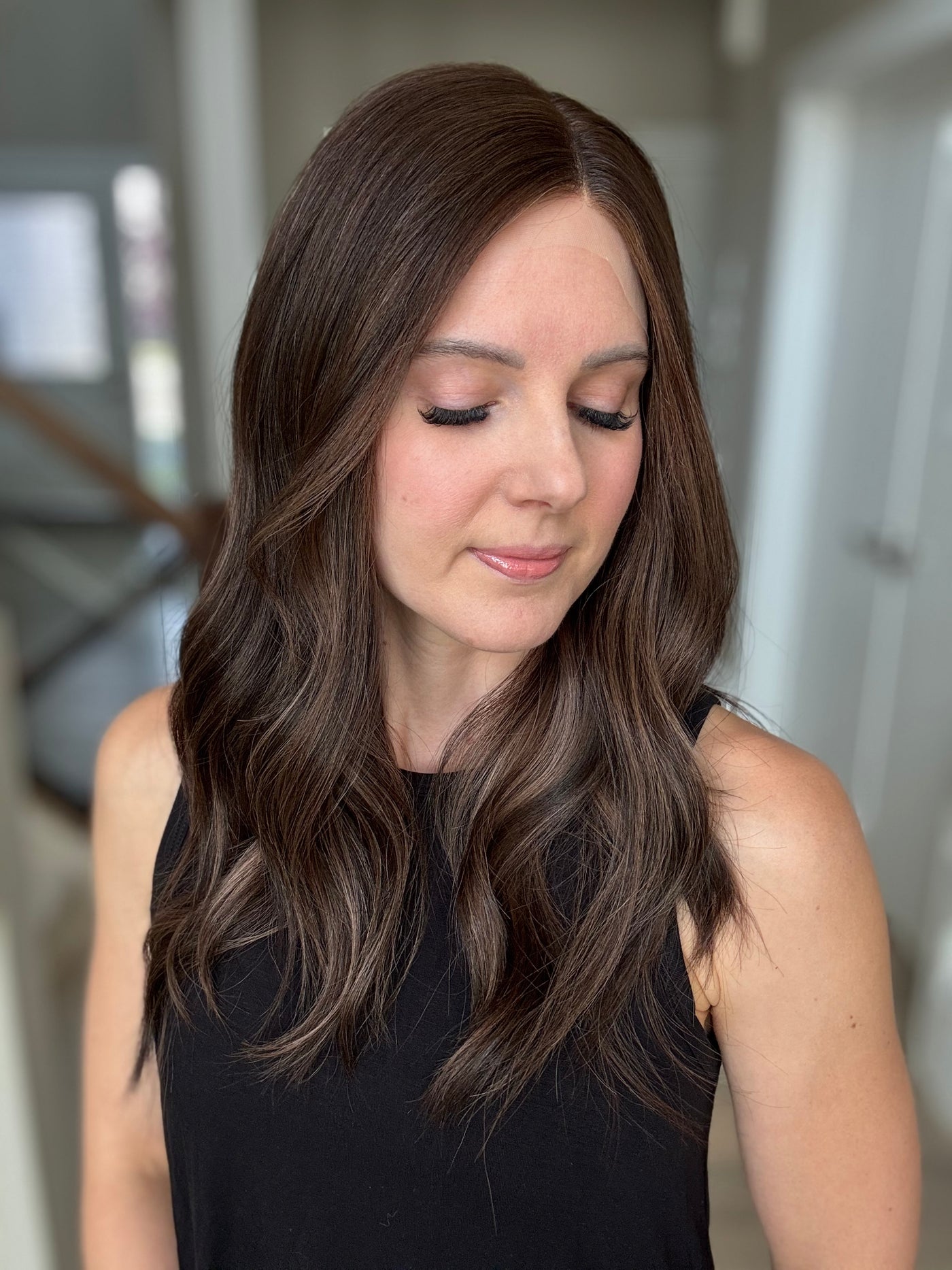 22" Janessa Comfort Cap Lace Top Wig (M)