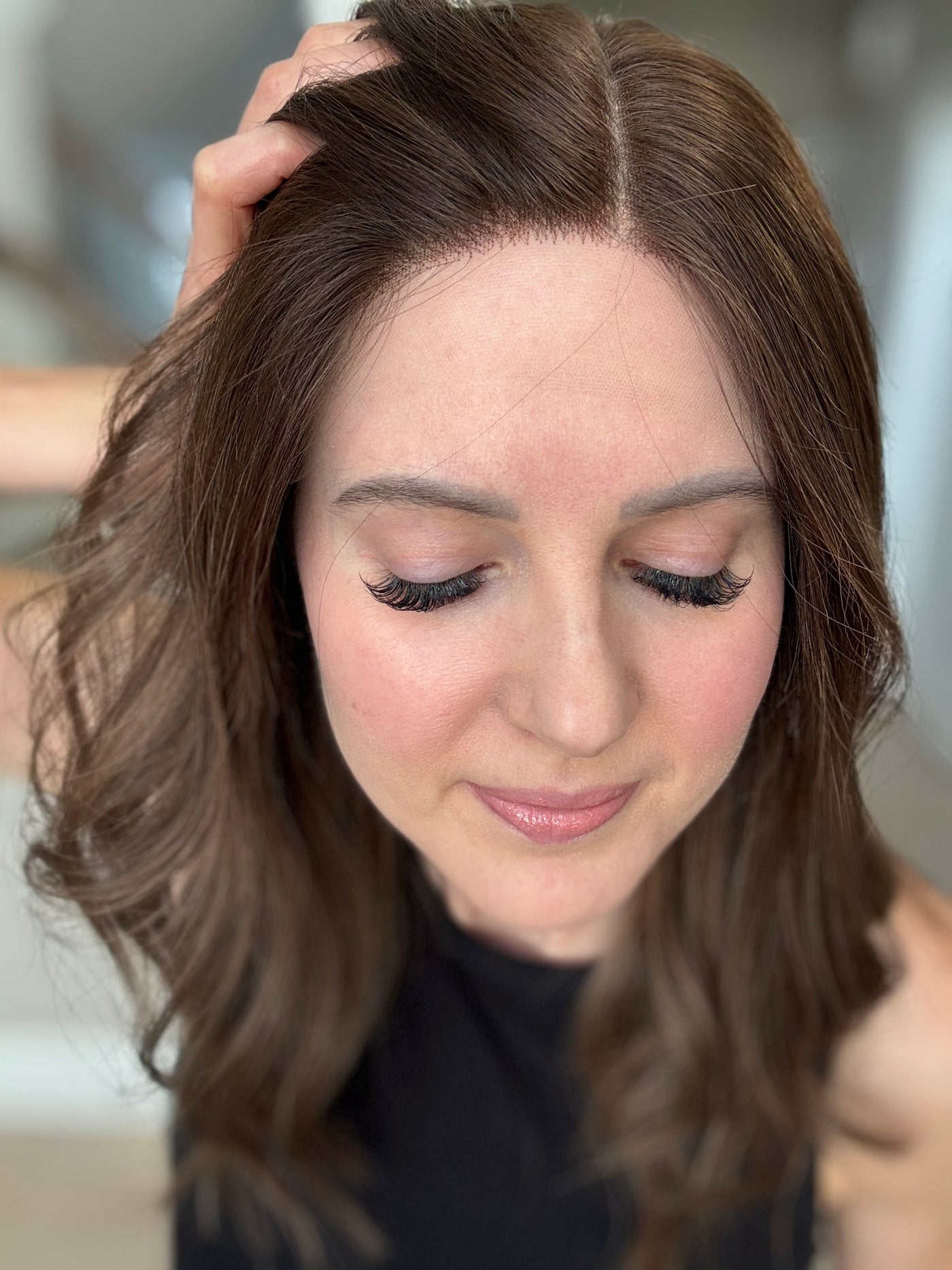 20" Mia Comfort Cap Lace Top Wig (M)