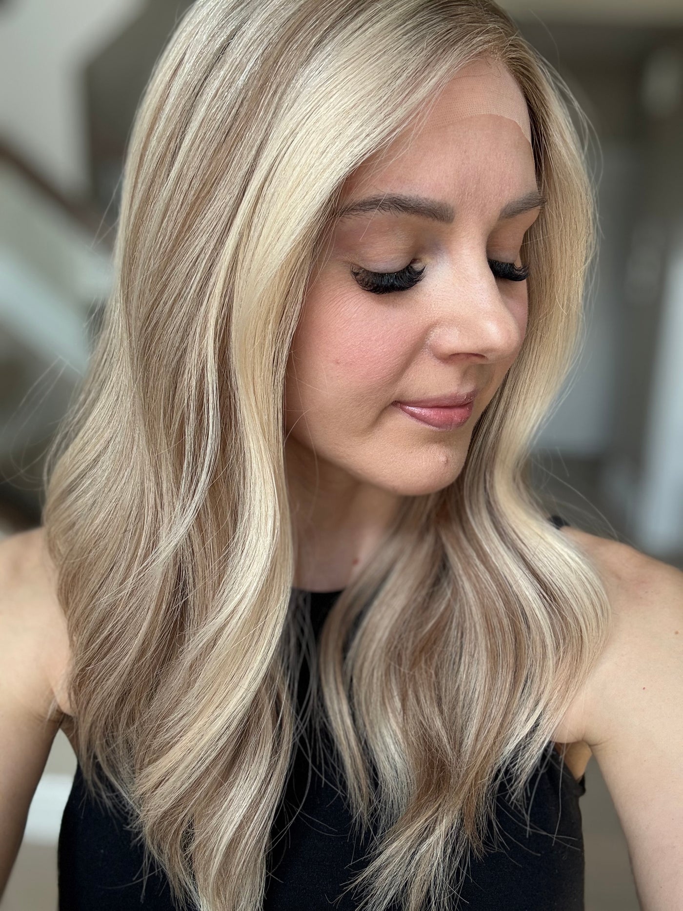 22" Claire Comfort Cap Lace Top Wig (XS)
