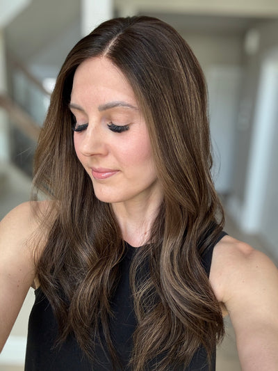 22" Carly Comfort Cap Lace Top Wig (M)