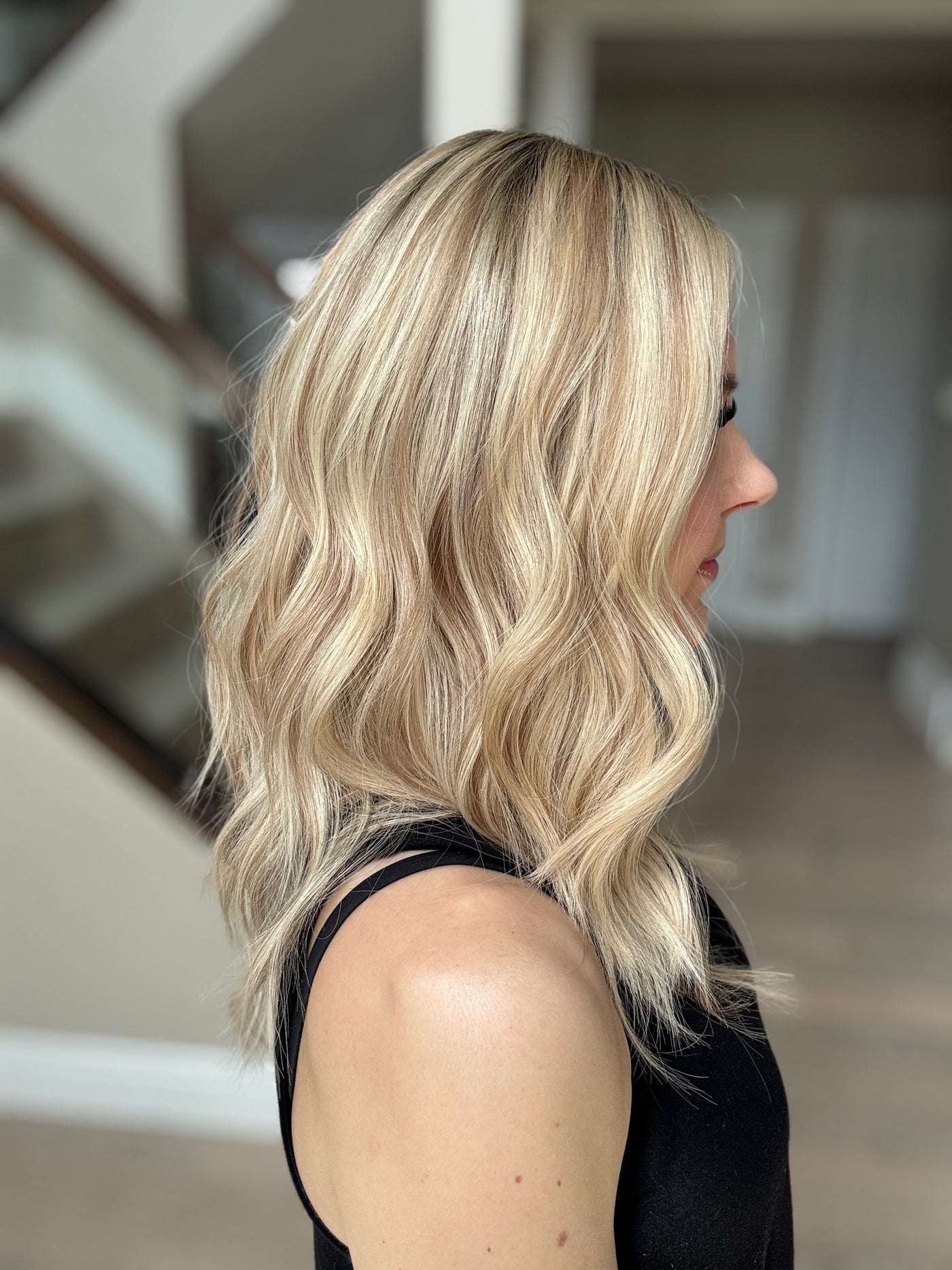 20" Kassidy Comfort Cap Silk Top Wig (M)