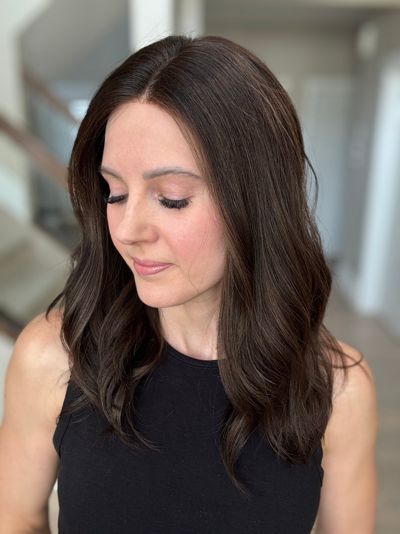 20" Julianna Comfort Cap Lace Top Wig (S)