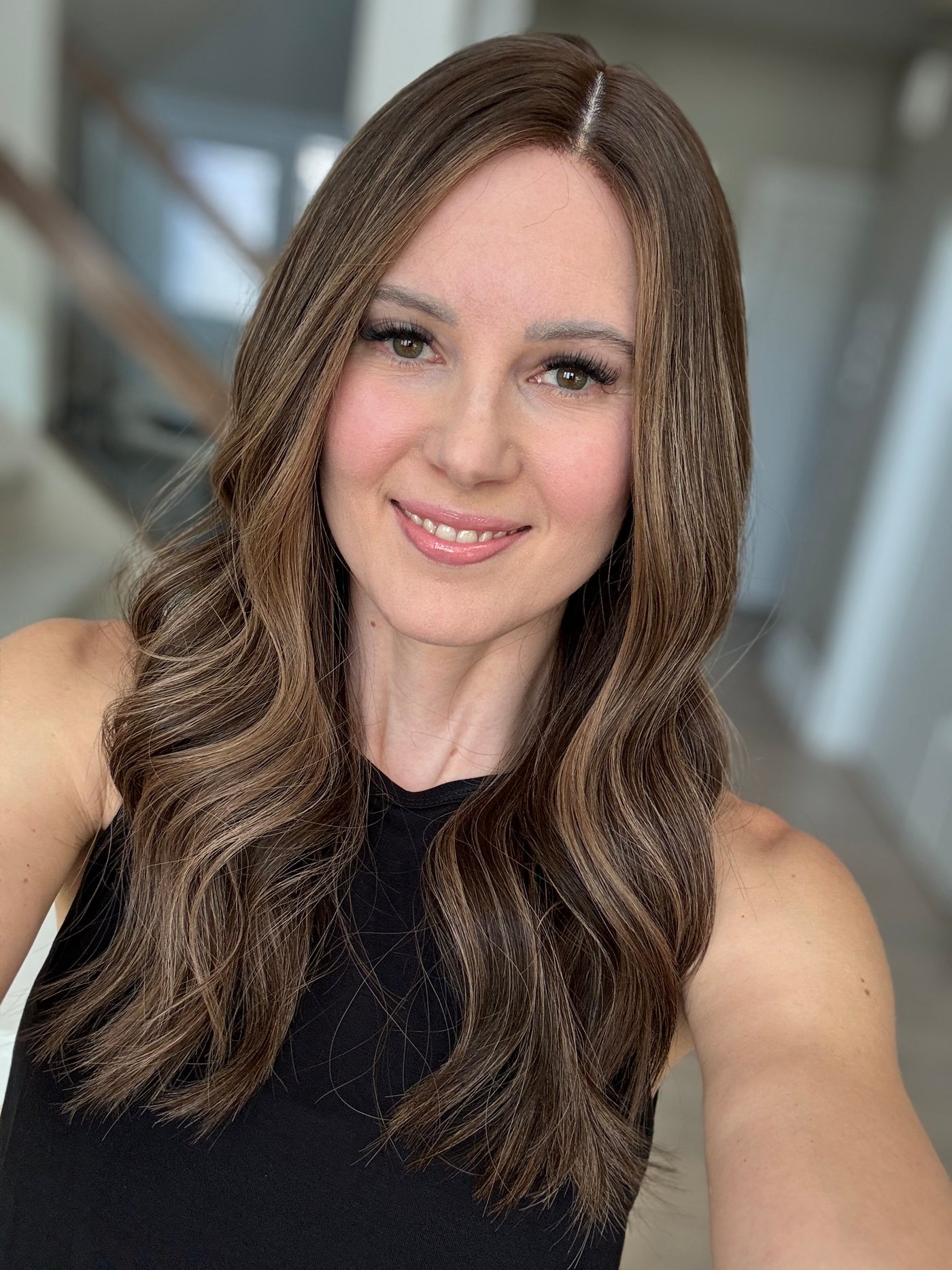 22" Jennifer Comfort Cap Silk Top Wig (S)