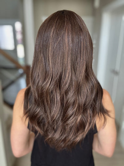22" Janessa Comfort Cap Lace Top Wig (M)