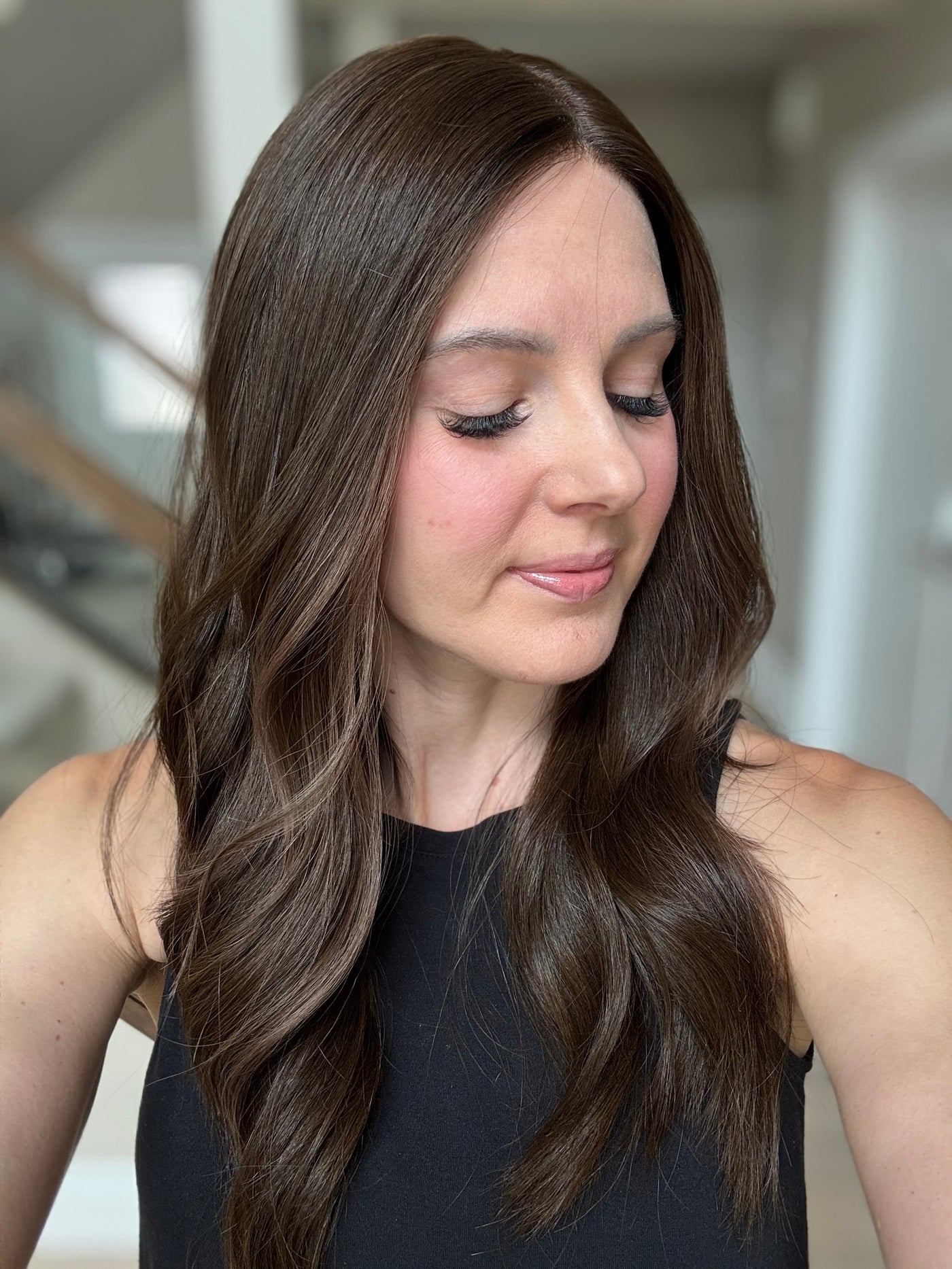 23" Callie Comfort Cap Silk Top Wig (S)