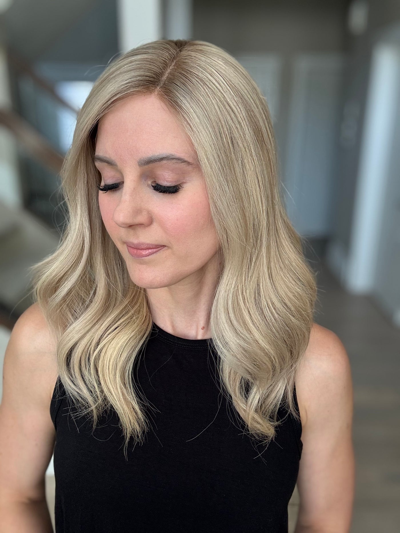 20" Carrie Comfort Cap Lace Top Wig (S)