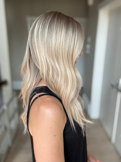 22" Hillary Comfort Cap Lace Top Wig (M)