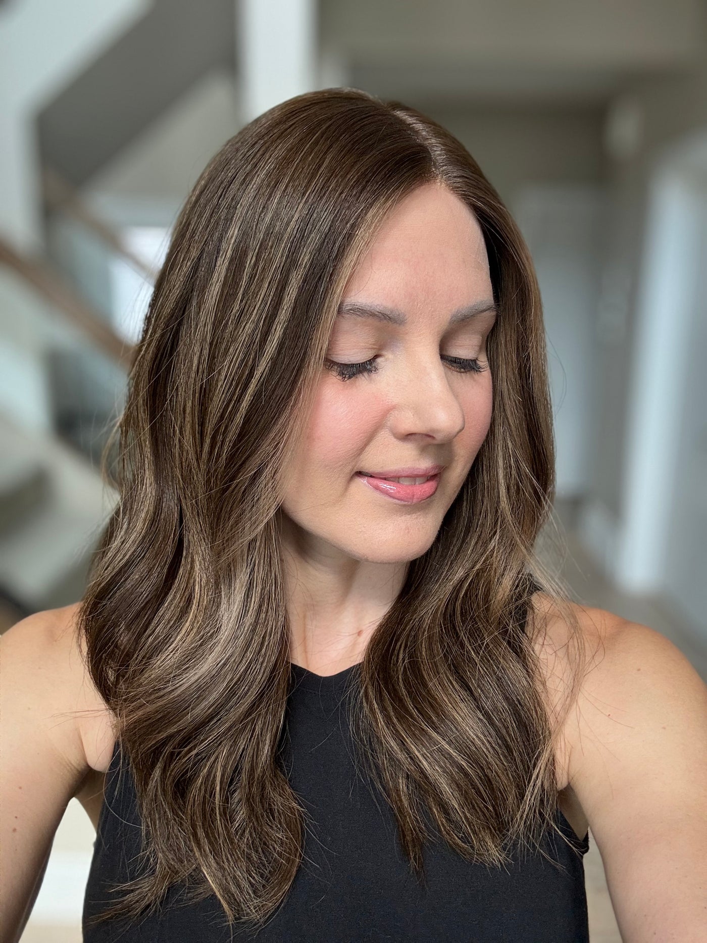 21" Jennifer Comfort Cap Silk Top Wig (S)