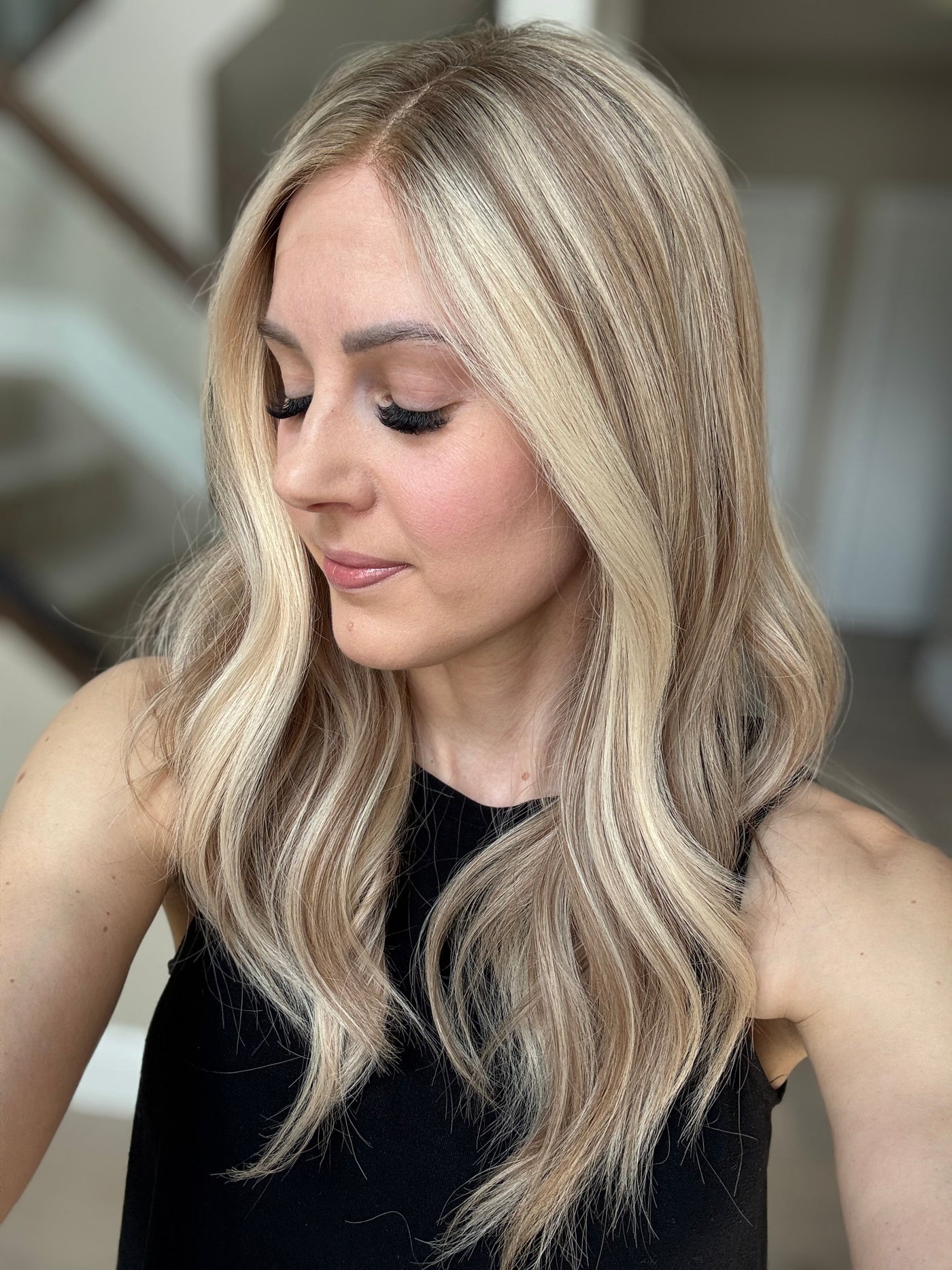 22" Claire Comfort Cap Lace Top Wig (XS)