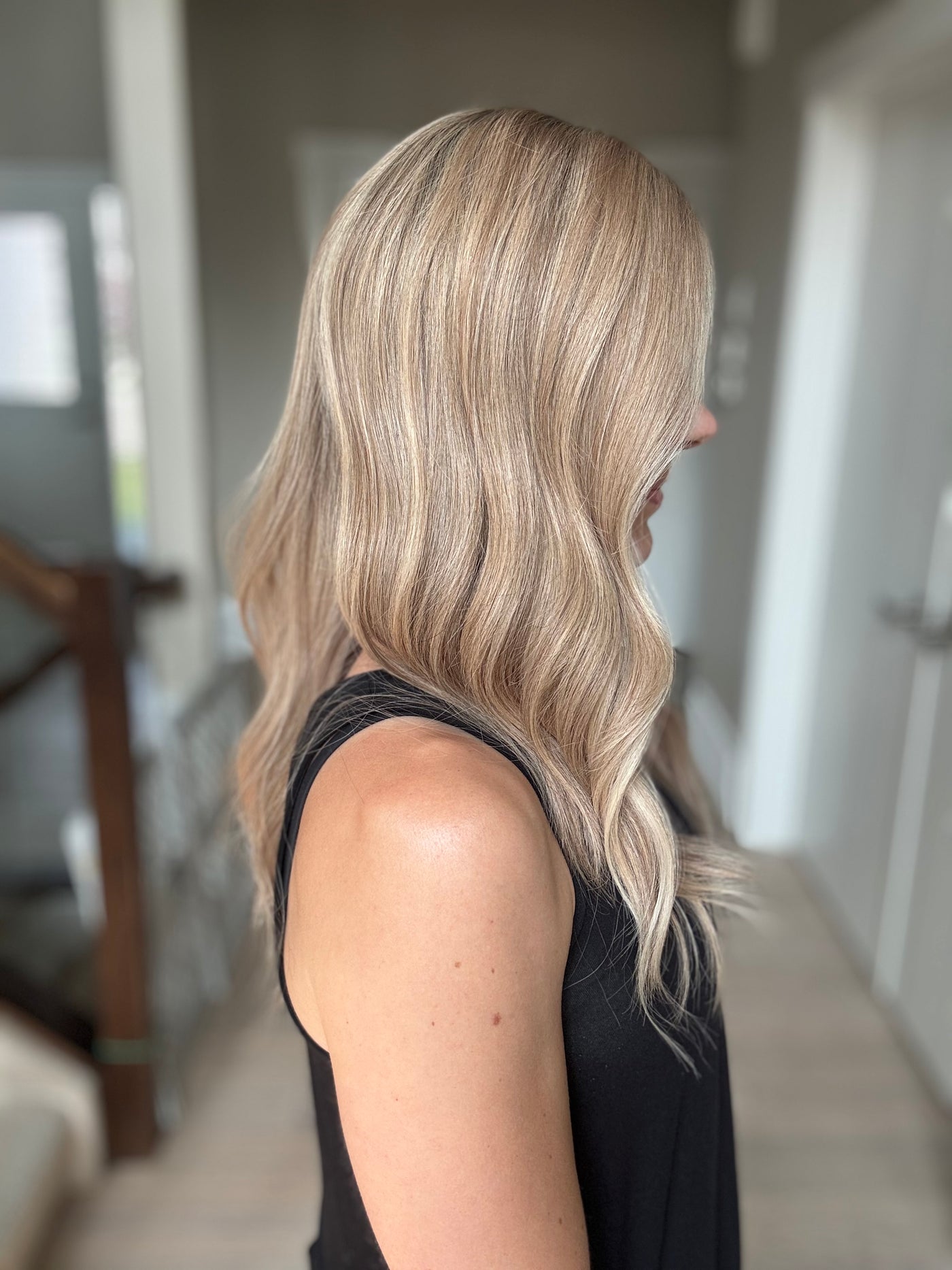 22" Olivia Comfort Cap Lace Top Wig (S)