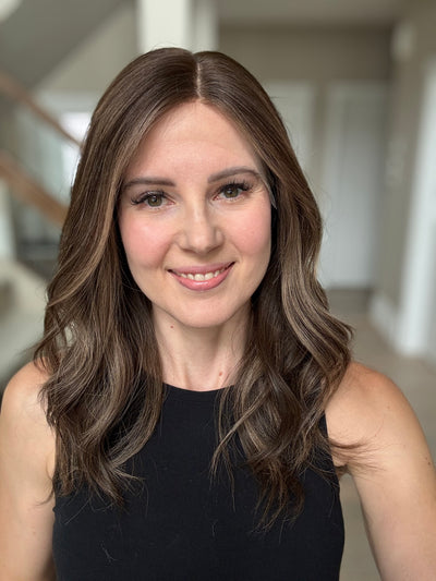 20" Jennifer Comfort Cap Lace Top Wig (M)