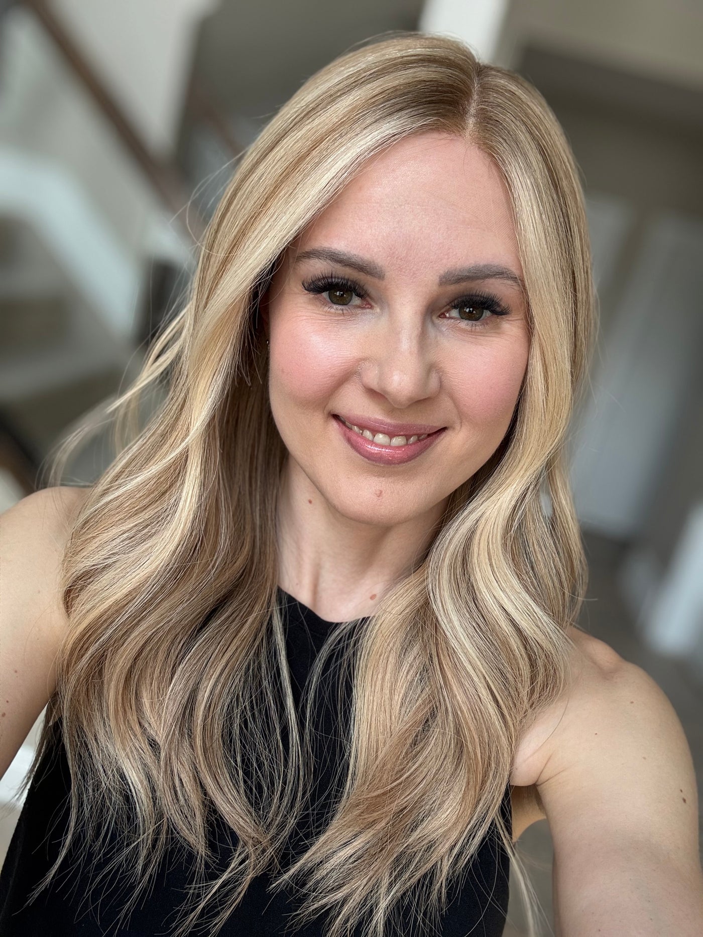 22" Casey Comfort Cap Lace Top Wig (XS)
