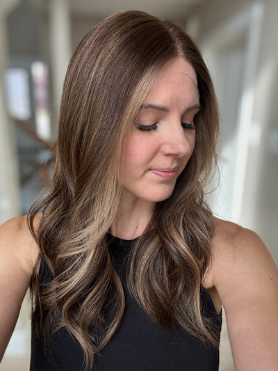 22" Mia Comfort Cap Lace Top Wig (M)