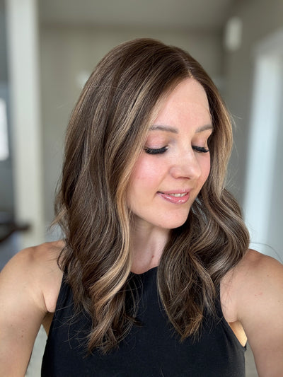 20" Jennifer Comfort Cap Lace Top Wig (M)