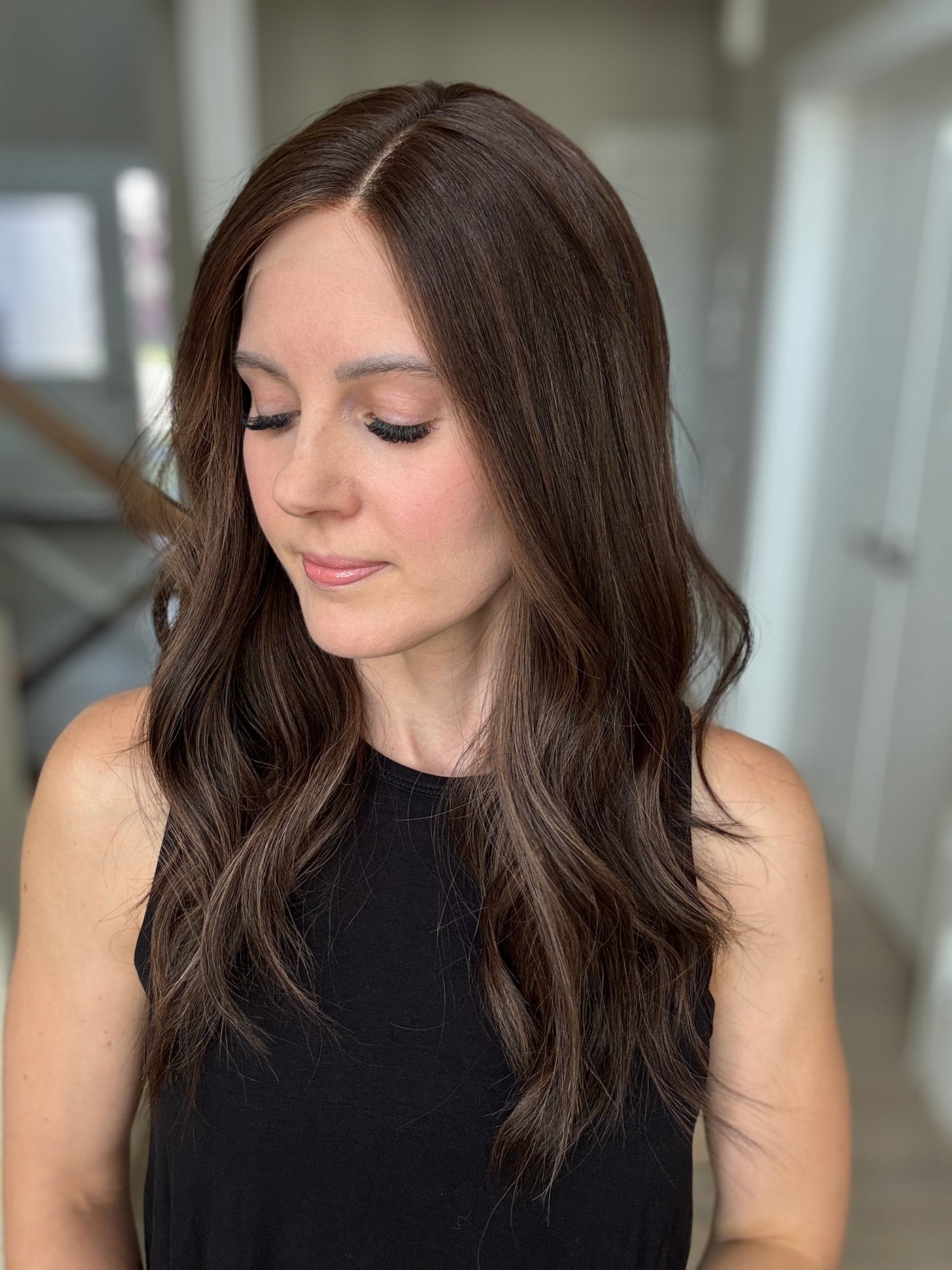 22" Janessa Comfort Cap Lace Top Wig (M)