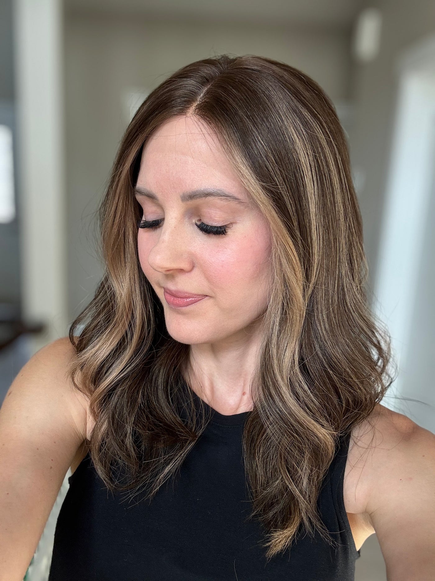 20" Jennifer Comfort Cap Lace Top Wig (M)