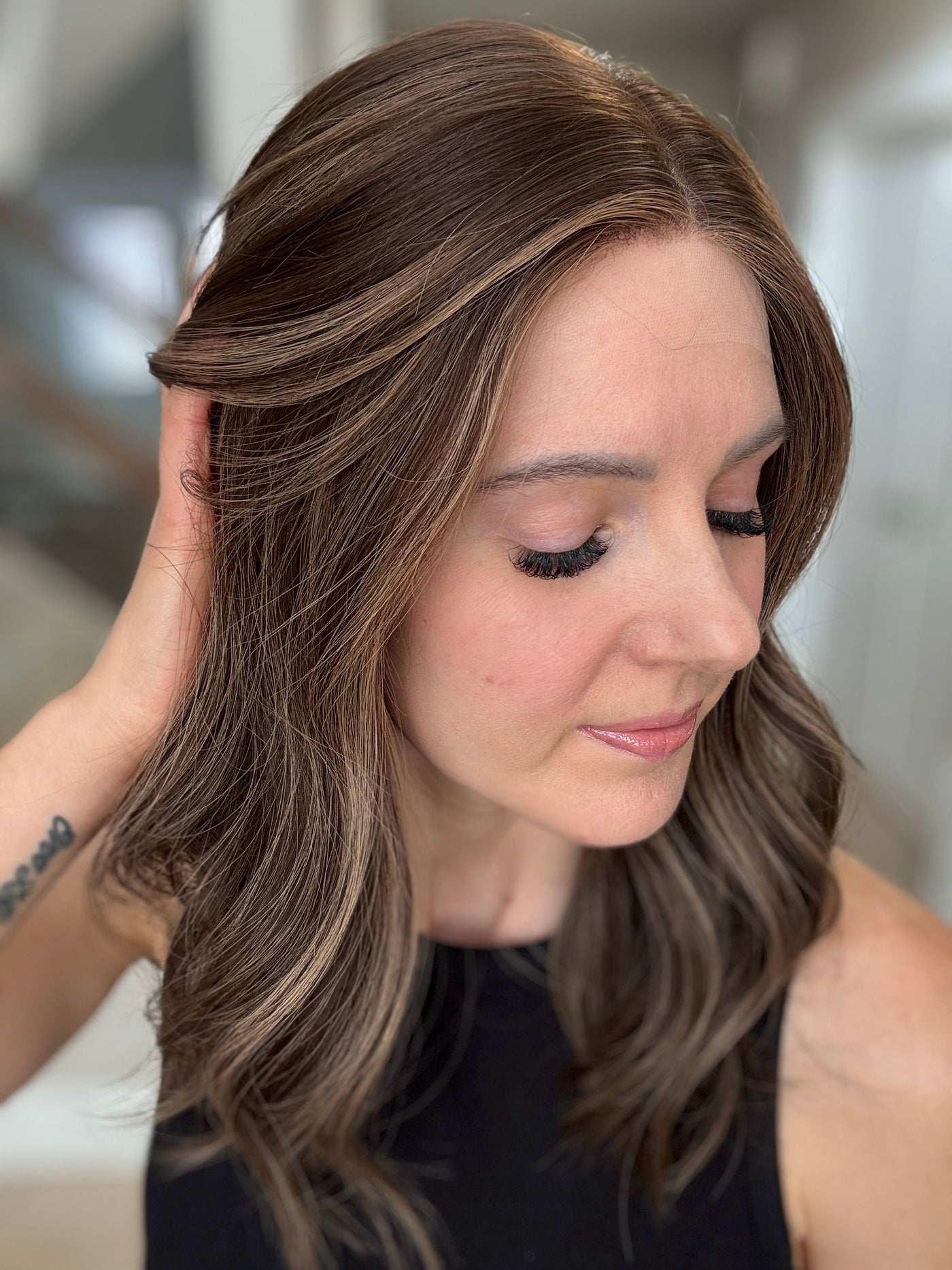 20" Jennifer Comfort Cap Lace Top Wig (S)