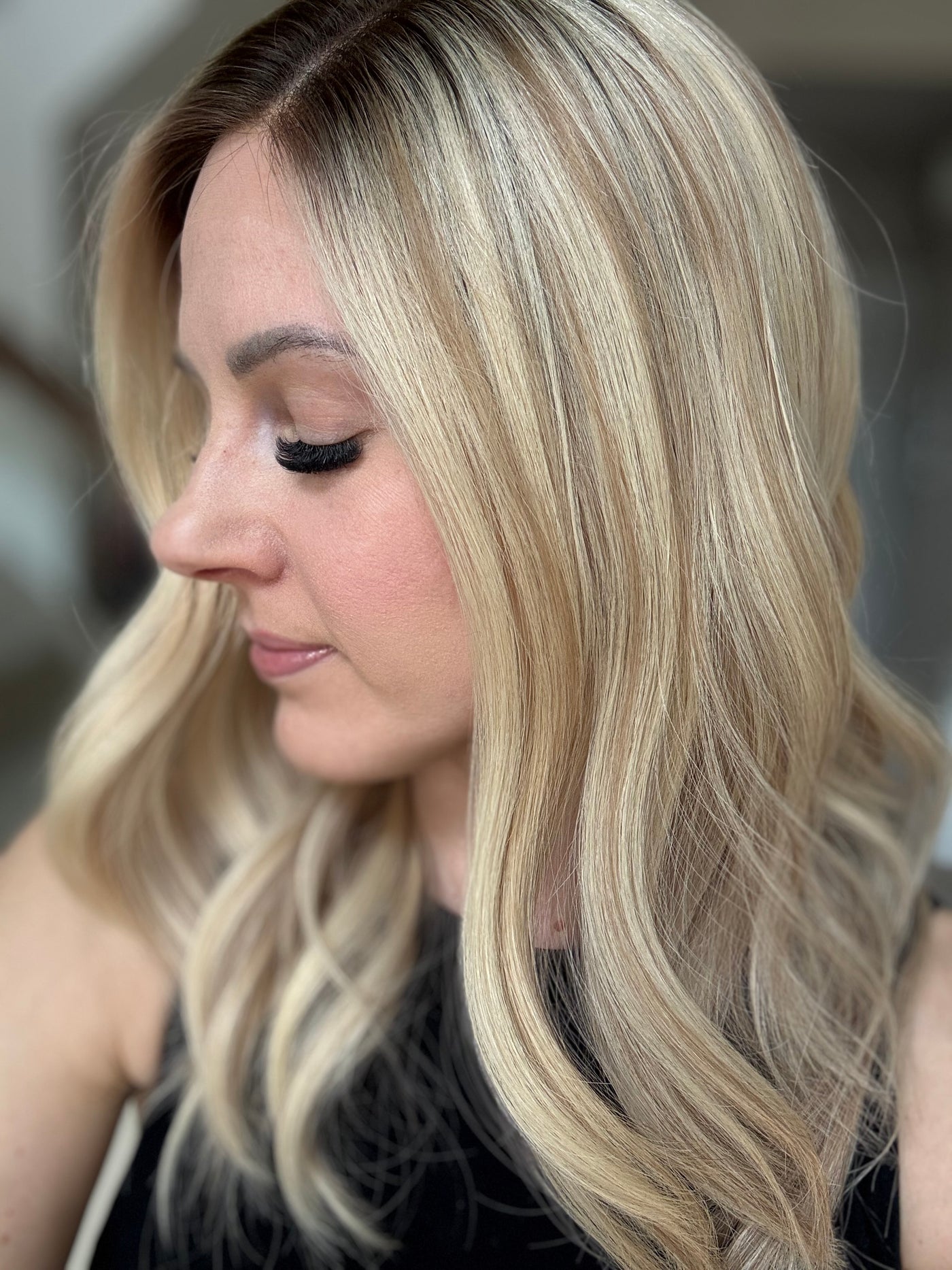 20" Kassidy Comfort Cap Silk Top Wig (S)